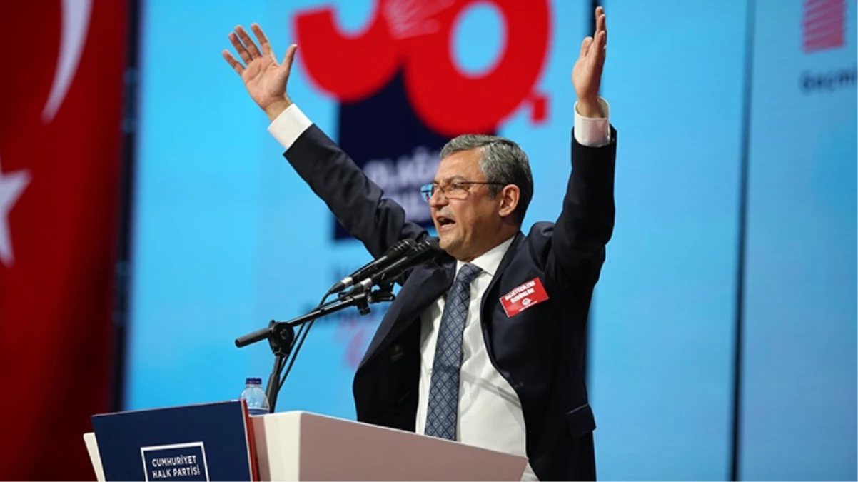 CHP Genel Başkanı seçilen Özgür Özel'den ilk sözler
