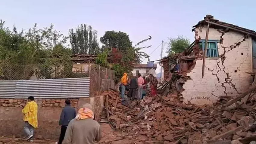 Nepal’de 6.4 büyüklüğünde deprem: Çok sayıda can kaybı