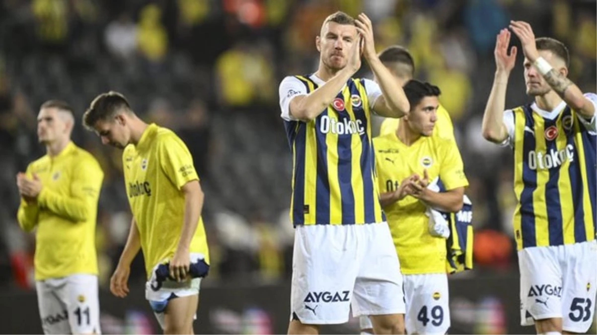 Futbolcular gözyaşlarını zor tuttu! Maç sonuna damga vuran an