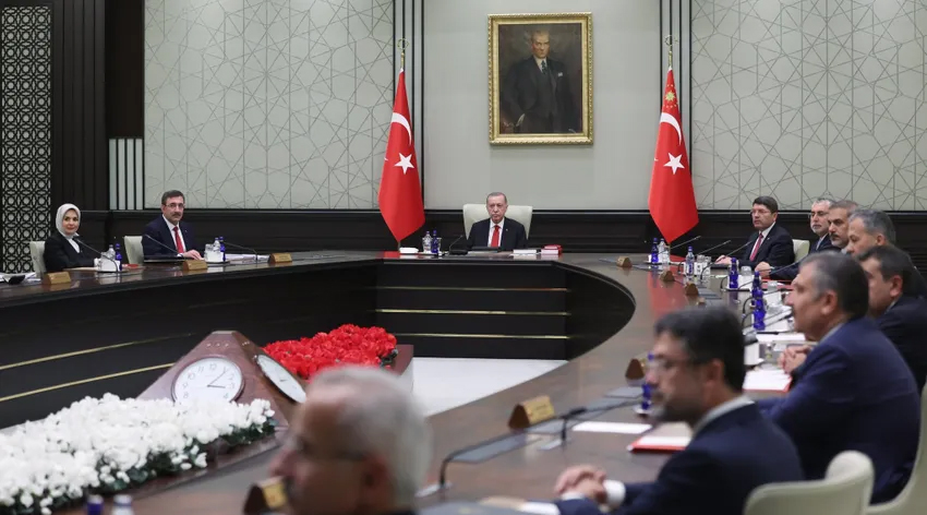 Beştepe'de Kabine toplandı!