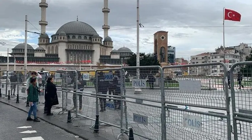 Taksim meydanı kapatıldı!