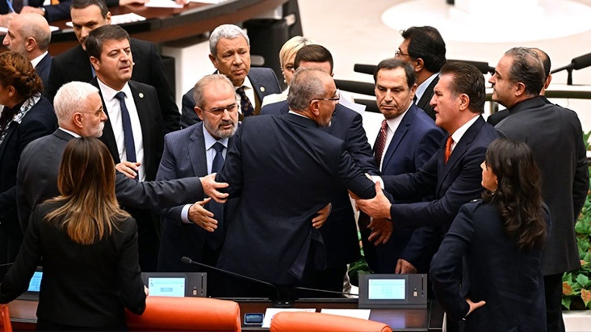 TBMM Genel Kurulu'nda tansiyon yükseldi!