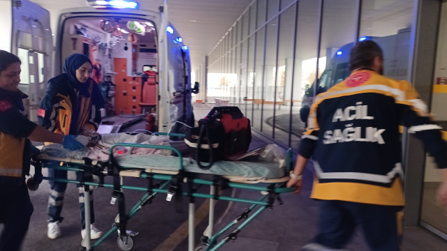 Anne epilepsi nöbeti geçirdi, küvette yıkadığı bebeği boğulma tehlikesi geçirdi