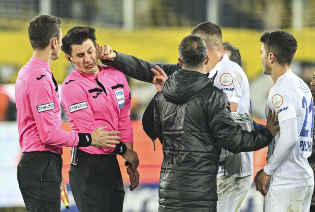PFDK, Hakem Halil Umut Meler'e yumruk atan Faruk Koca'ya futboldan ömür boyu men cezası verdi