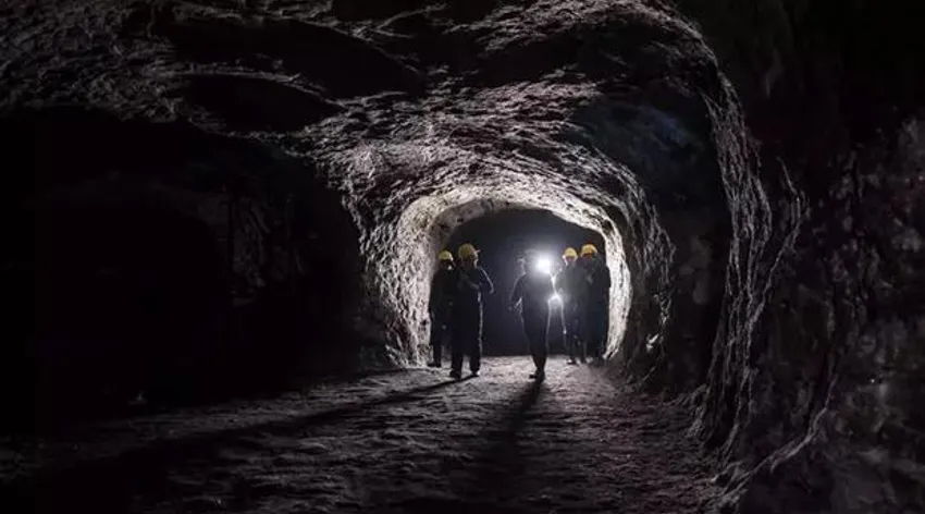 Çin'de maden kazası: 12 ölü 13 yaralı