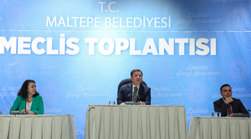 Maltepe Belediye Meclisi'nde yılın son toplantıları başladı