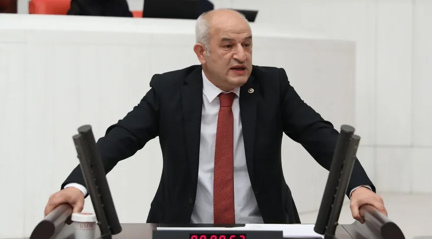 CHP'li Ali Fazıl Kasap Saadet Partisi’ne geçti