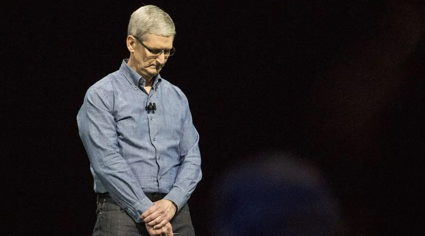 Apple'da yaprak dökümü devam ediyor!