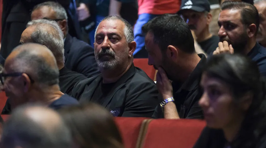Cem Yılmaz'dan yeni gösteri geliyor