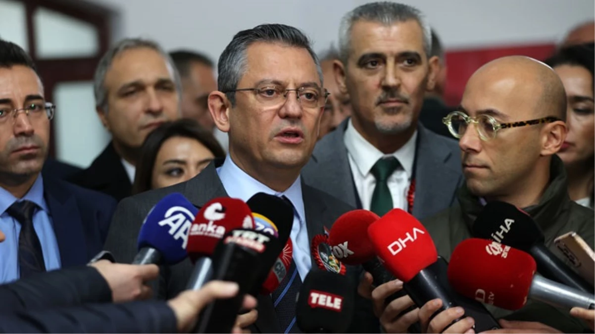 Özgür Özel İYİ Parti'ye zeytin dalı uzattı