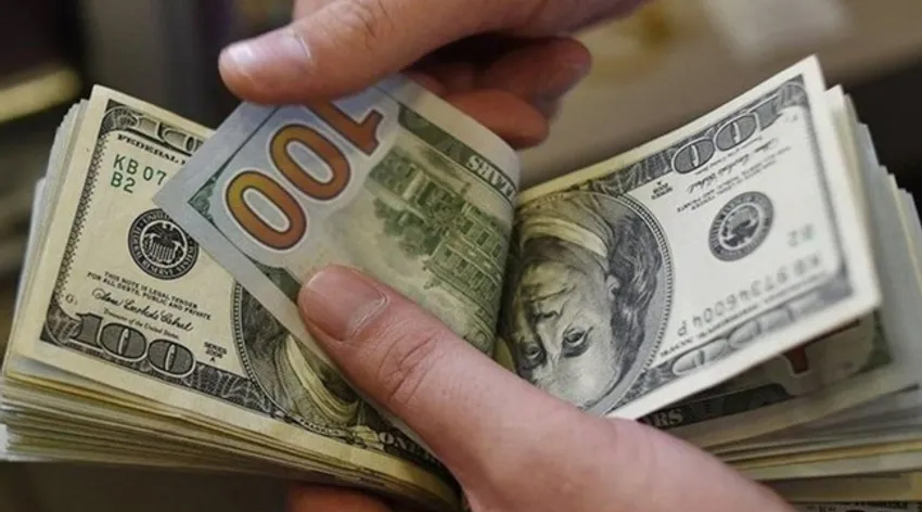 Dolar tüm zamanların rekorunu kırdı!
