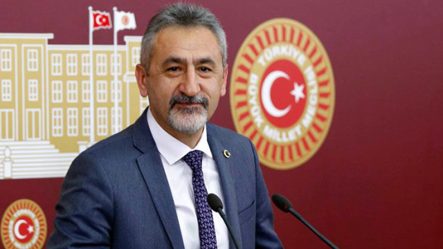 CHP'li Mustafa Adıgüzel, terör örgütü PKK lideri Abdullah Öcalan'dan 