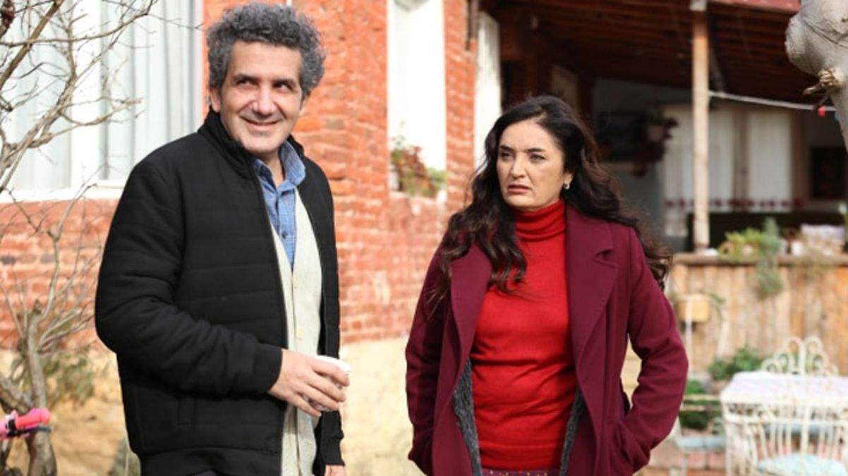 Fadik Sevin Atasoy 4 sezondur rol aldığı Kardeşlerim'den ayrıldı