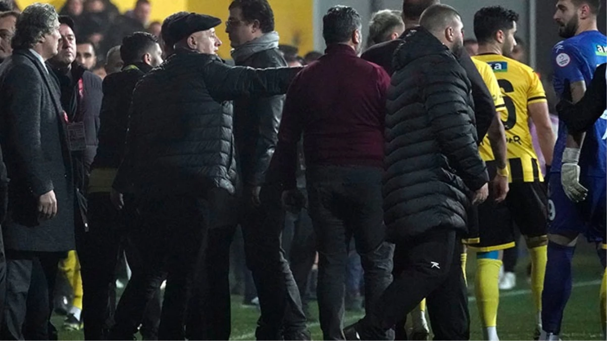 İstanbulspor Başkanı hakem kararını beğenmedi takımını sahadan çekti