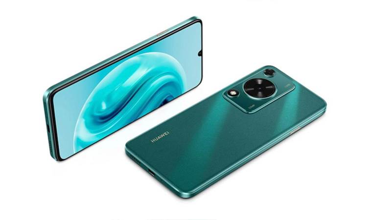 Huawei yeni akıllı telefonunu tanıttı