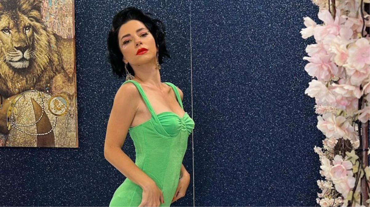 Merve Boluğur iş için Dubai'ye gidiyor