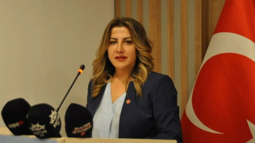 Av. Gülşen Neşe Büklü Çokyiğit 'Müsadenizle Beyler'