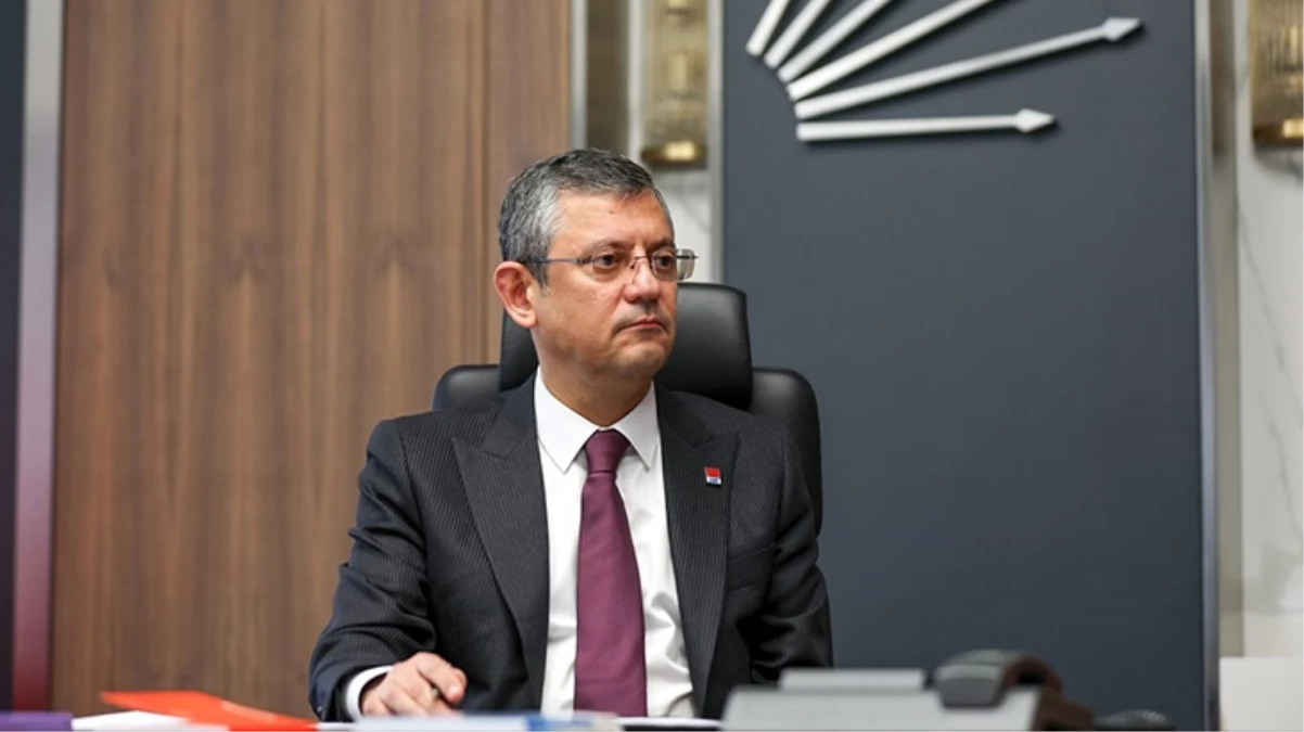 Özgür Özel'i terleten soru! Şeyh Said hain mi kahraman mı?