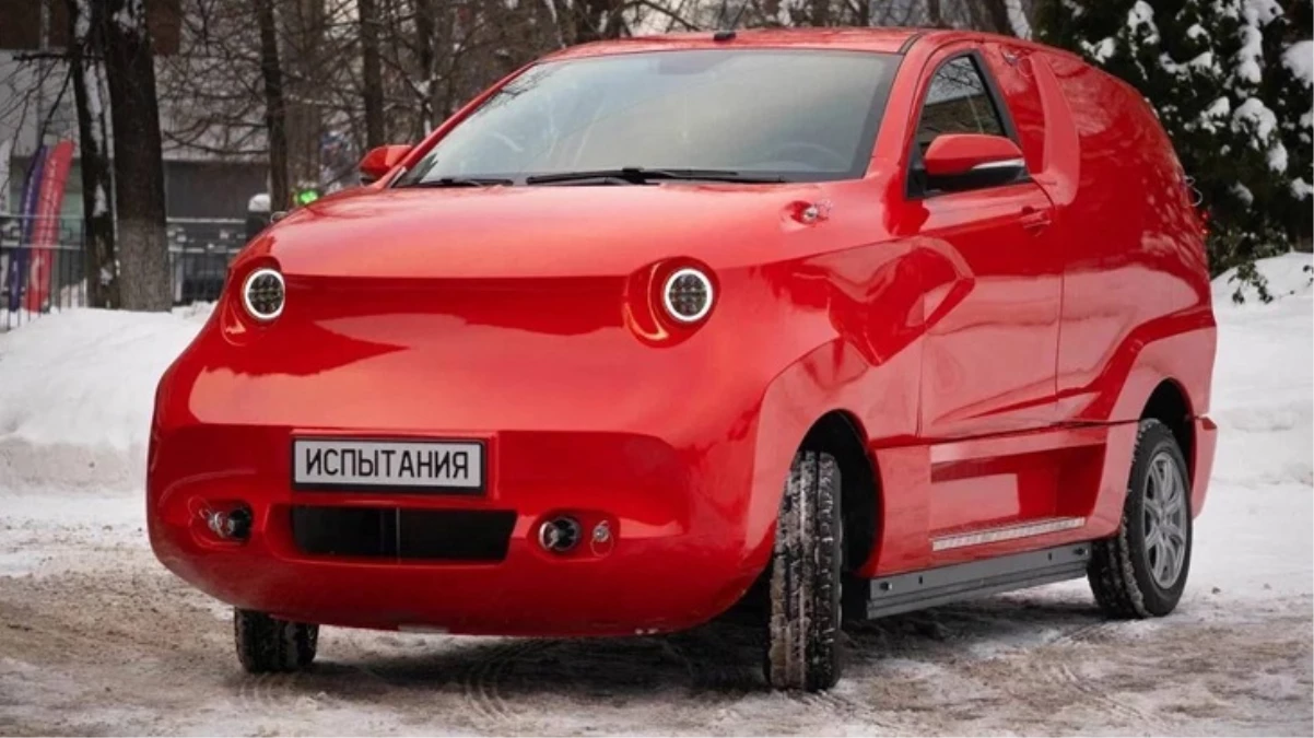 Rusya'nın ilk elektrikli otomobili alay konusu oldu