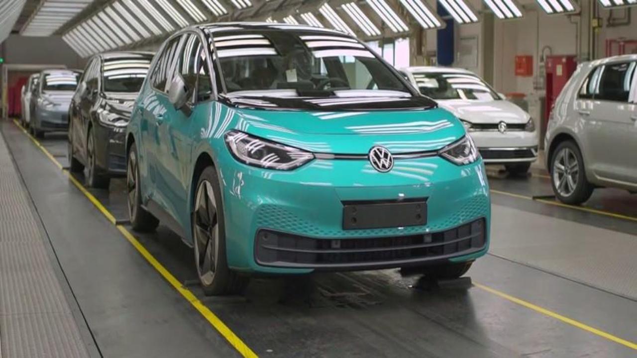 Volkswagen işçilere işten ayrılmaları için para teklifi