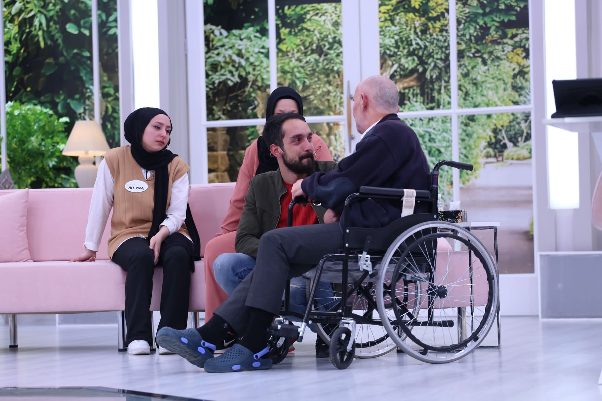 Esra Erol’da filmleri aratmayacak hikaye!