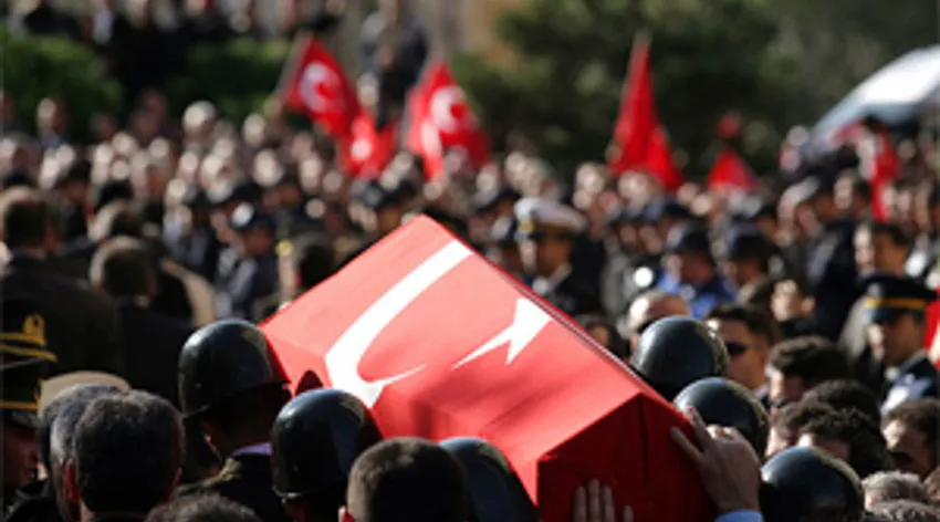DEAŞ'lı teröristlerle çıkan çatışmadan acı haber