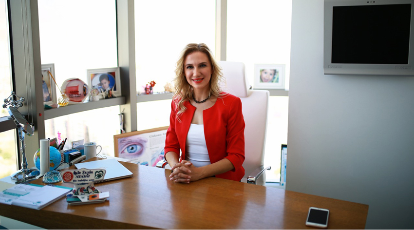 Kadınlar da görülen en sık göz problemlerine dikkat!