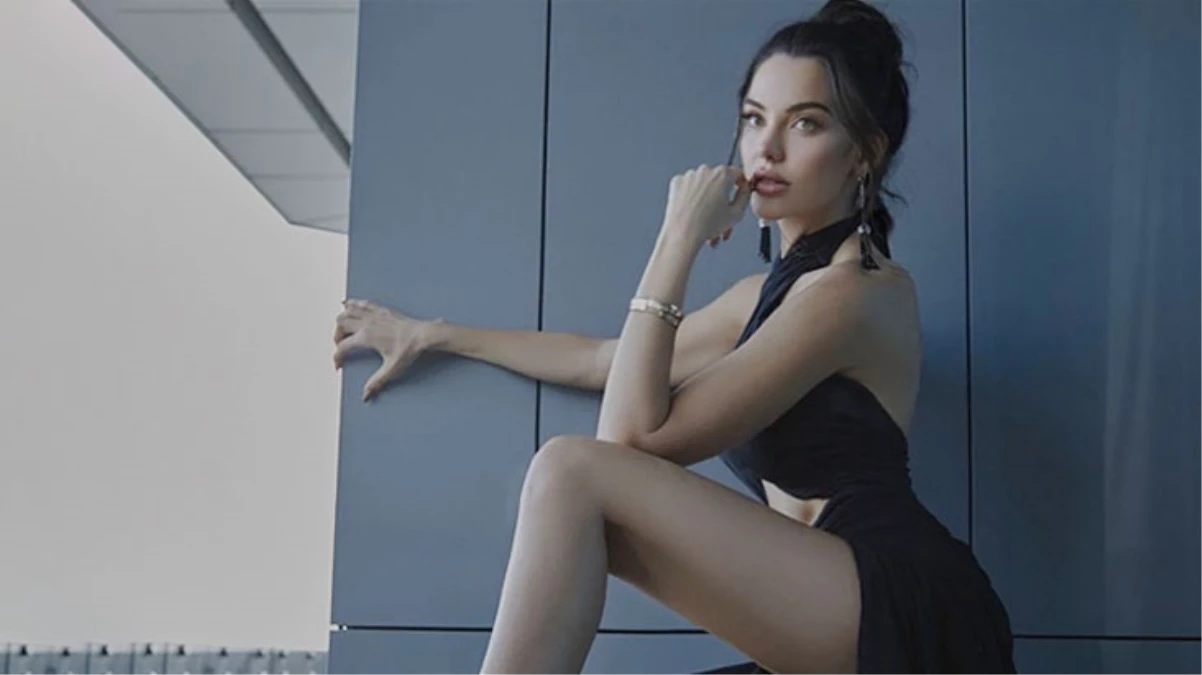 Hamak yogası yapan Tuvana Türkay'dan zor hareket!