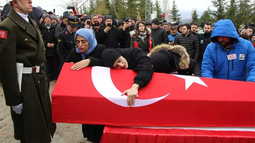 Şehit Samet Aslan Amasya'da son yolculuğuna uğurlandı