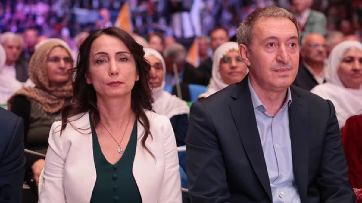 DEM Parti, İstanbul ve Ankara'da aday çıkarıyor