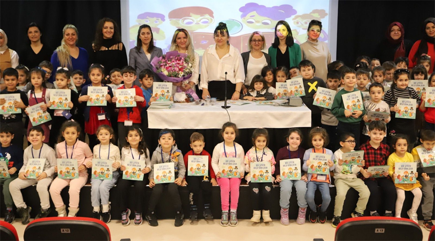 Kartallı Çocuklar ‘Sözlük Özgürlüktür’ dedi
