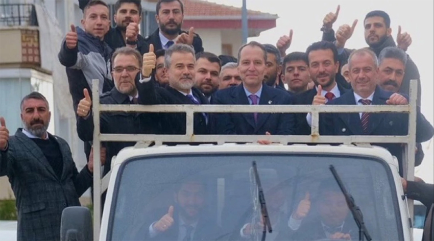 Fatih Erbakan babası ile özdeşleşen kamyon kasası pozunu verdi