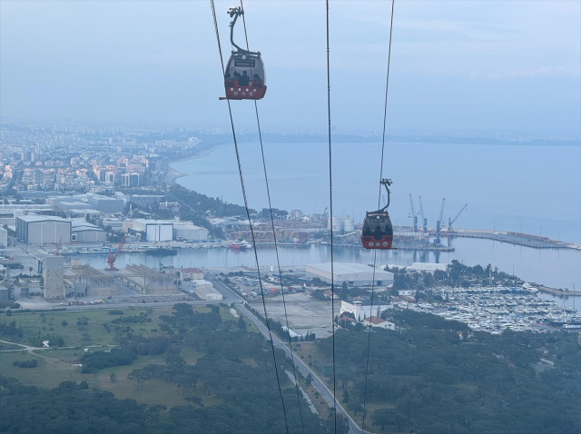 Antalya'daki teleferik kazasından görüntüler facianın vahametini gözler önüne serdi