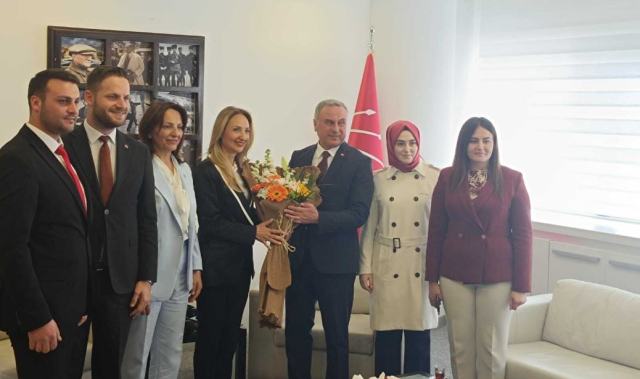 AK Parti ve CHP bayramlaştı! Ana gündem maddesi ekonomiydi