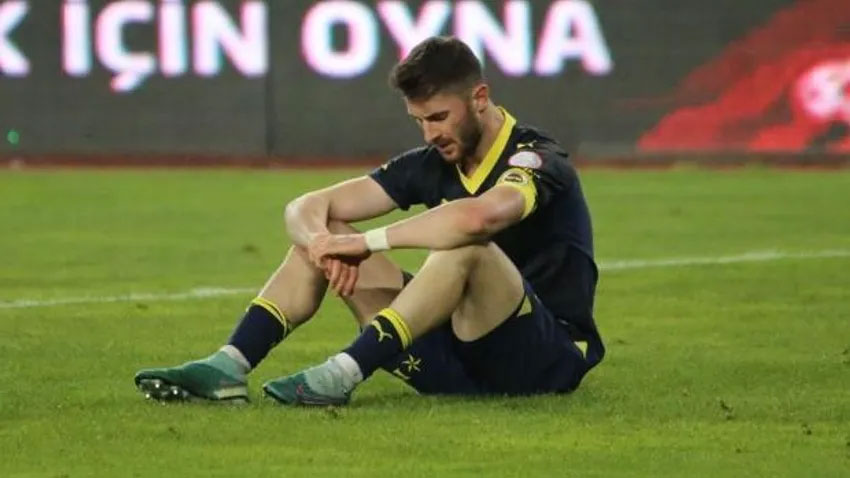 Fenerbahçe Sivasspor deplasmanında ağır yara aldı