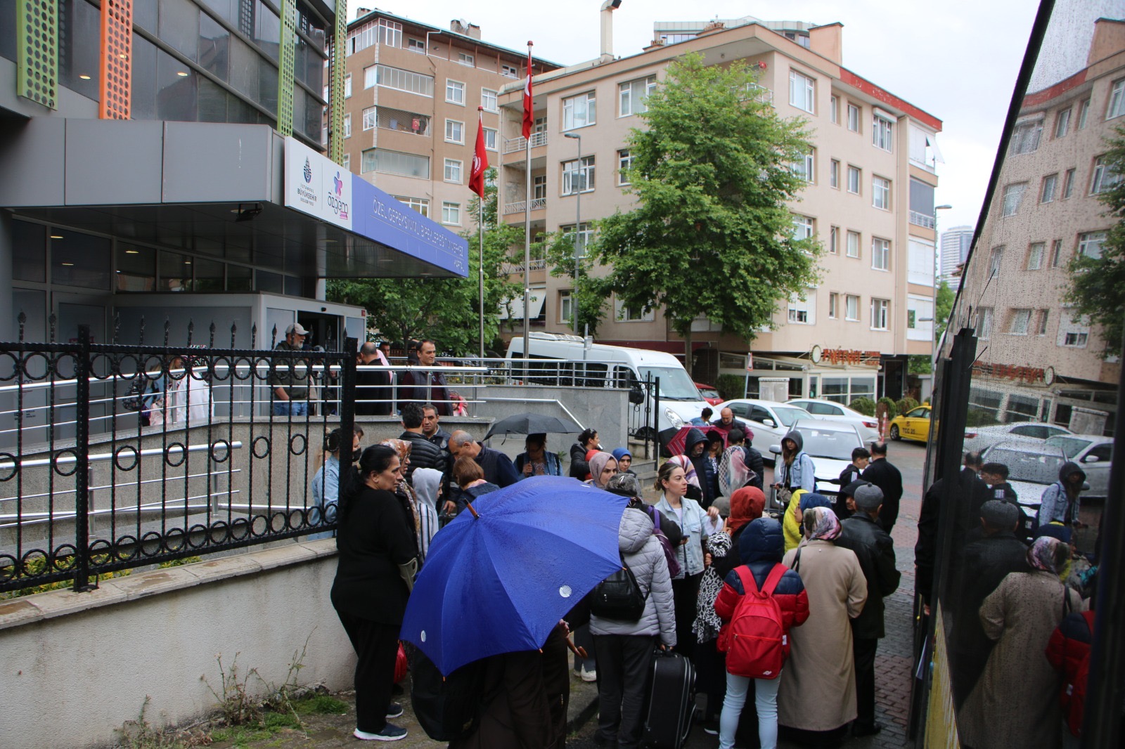 Kartallı özel gereksinimli bireyler şile engelliler kampında ağırlanıyor