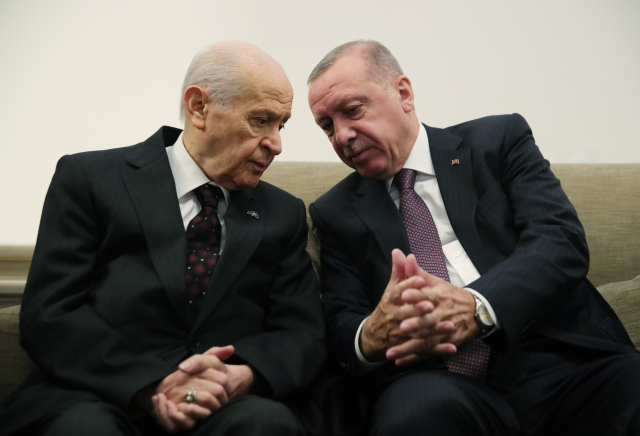 AK Parti ile MHP arasında ipler nasıl gerildi?