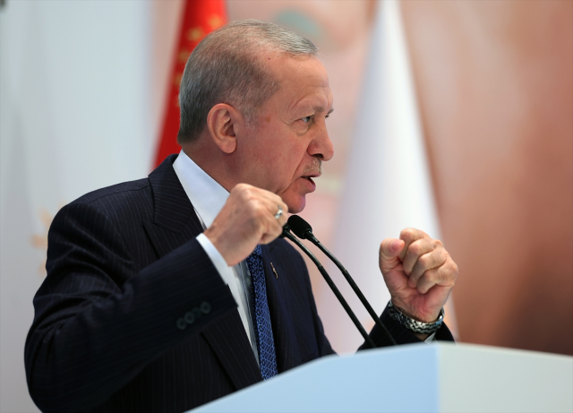 Erdoğan'dan yeni müfredata yönelik tepkilere yanıt
