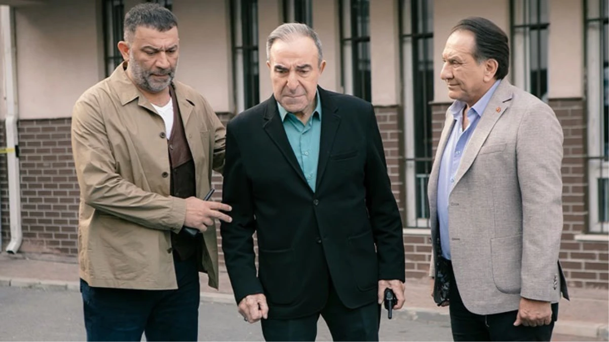 Arka Sokaklar'ın 18 yıllık yönetmeni Orhan Oğuz veda etti