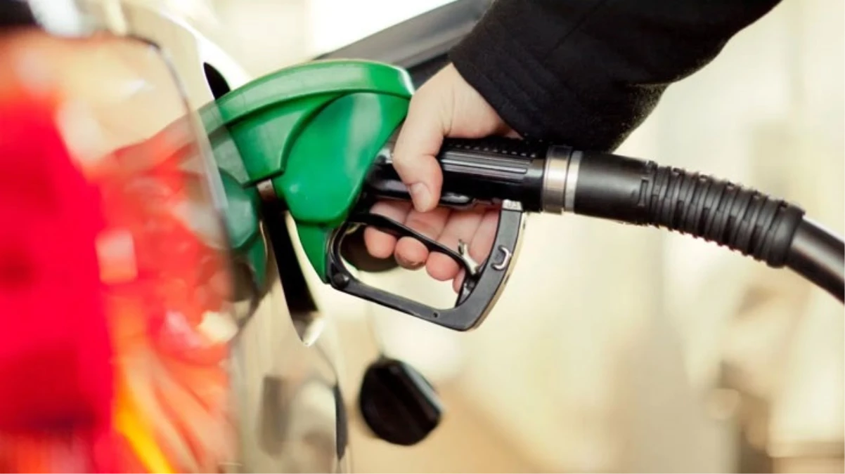 Benzine yeni zam geldi