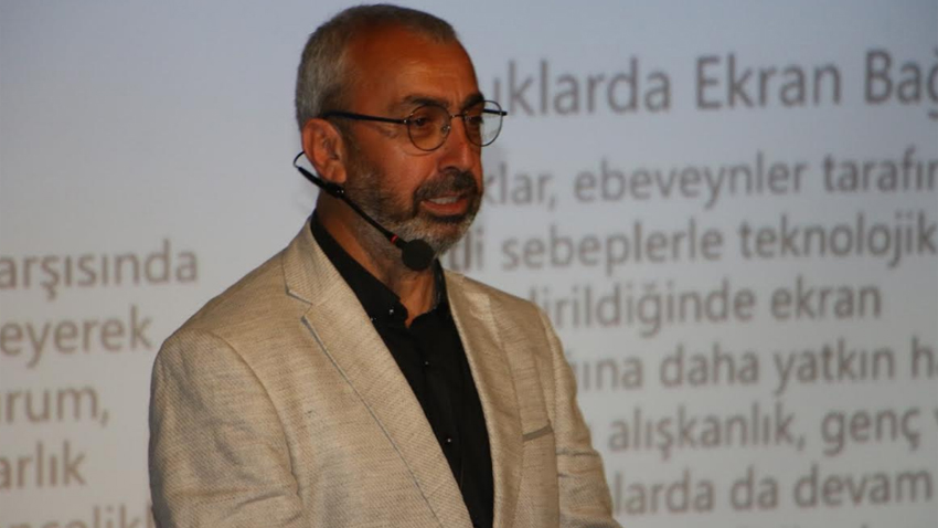 Kartal'da 'Ekran Bağımlılığı' masaya yatırıldı