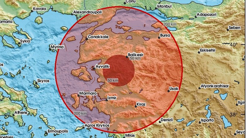 Soma depremi İzmir'de de paniğe yol açtı