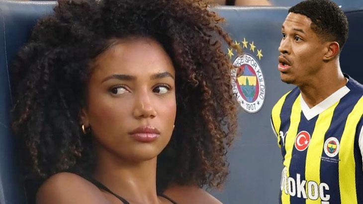 Oosterwolde'nin sevgilisi Amaka Enem tribünleri büyüledi