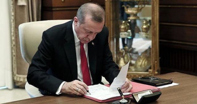 Erdoğan imzaladı! Kanada Büyükelçiliği'ne Can Dizdar atandı, 3 müdür yardımcısı görevden alındı