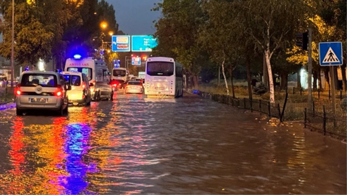 Erzurum'u şiddetli sağanak vurdu!