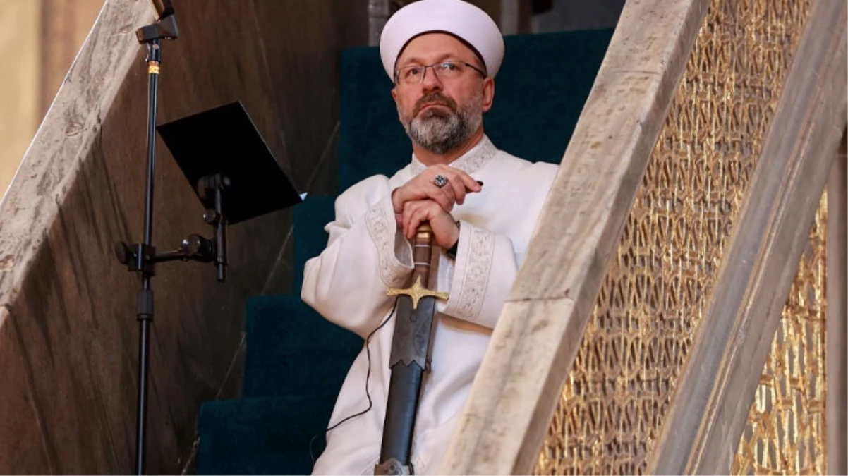 Instagram Ali Erbaş'ın paylaşımlarını sildi