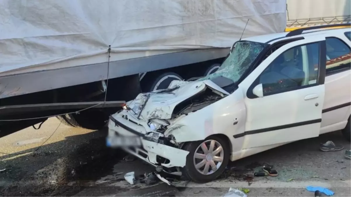 Konya'da korkunç kaza; 5 kişi hayatını kaybetti