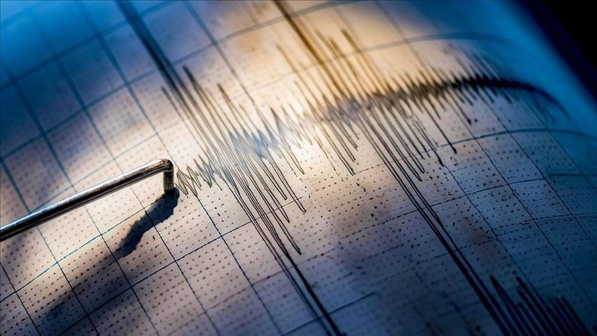 Manisa'da 4 büyüklüğünde deprem