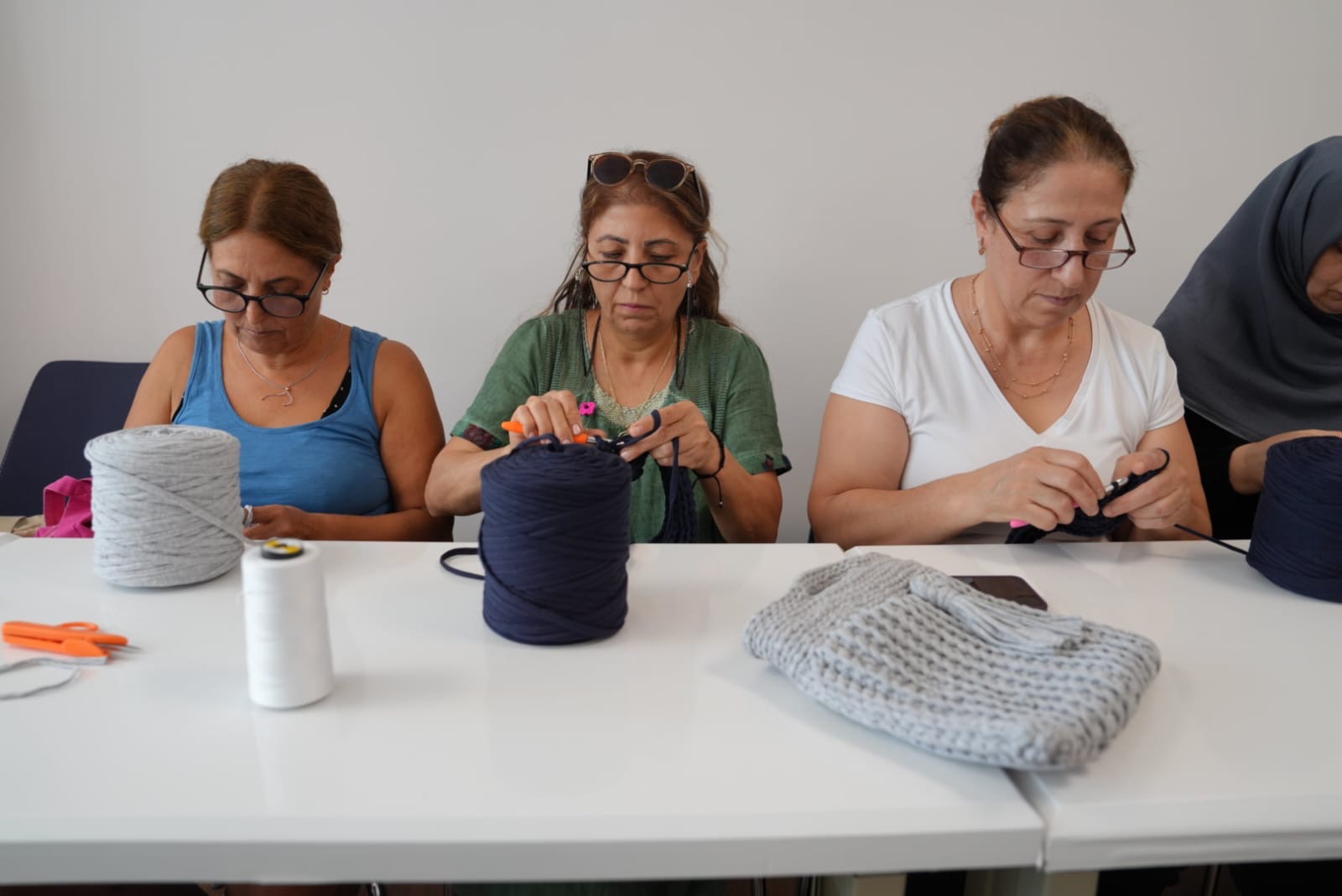 Kartal Belediyesi'nin velilere yönelik düzenlediği bilgilendirme seminerleri devam ediyor