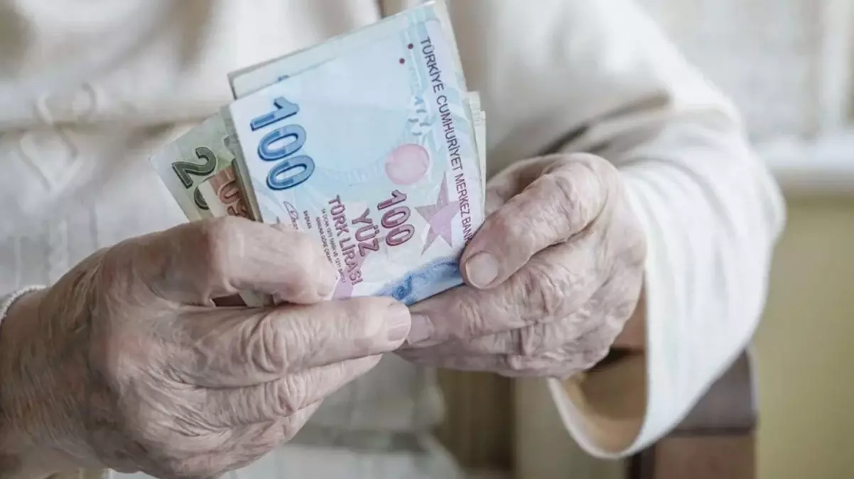 Emekliler ne kadar zam alacak?